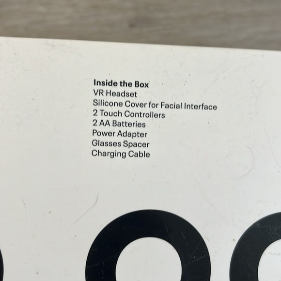 Oculus quest 2 VR headset - Picture 4 of 7